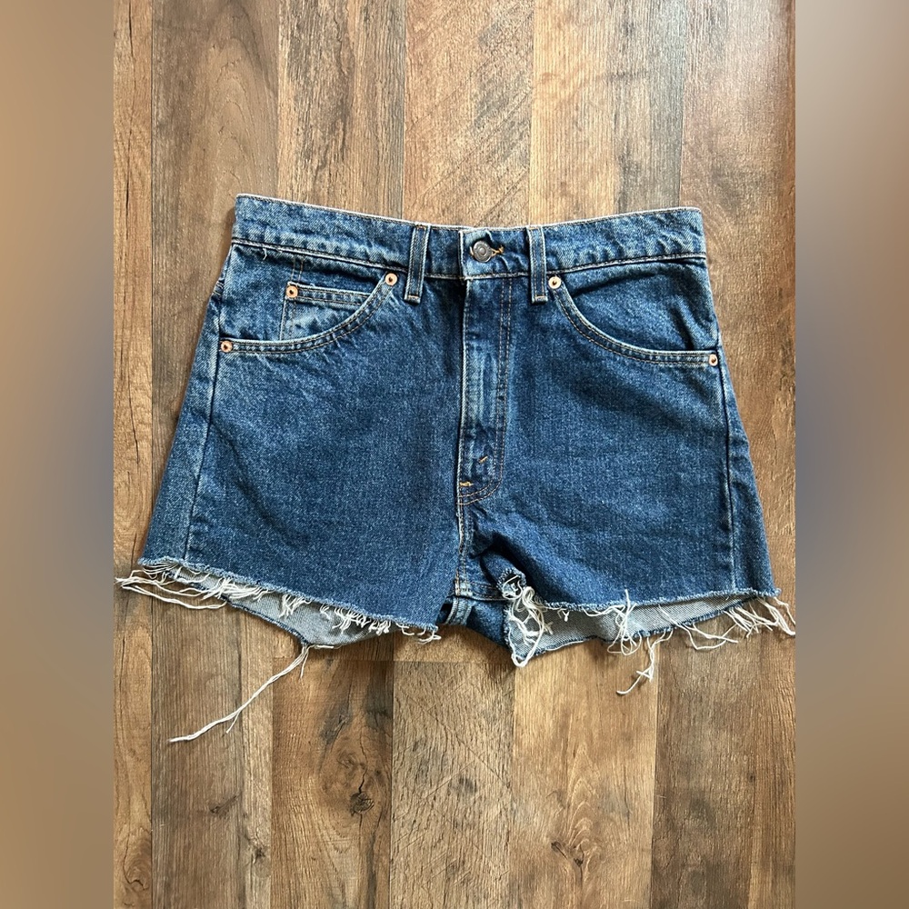 vintage levi’s cutoff denim shorts